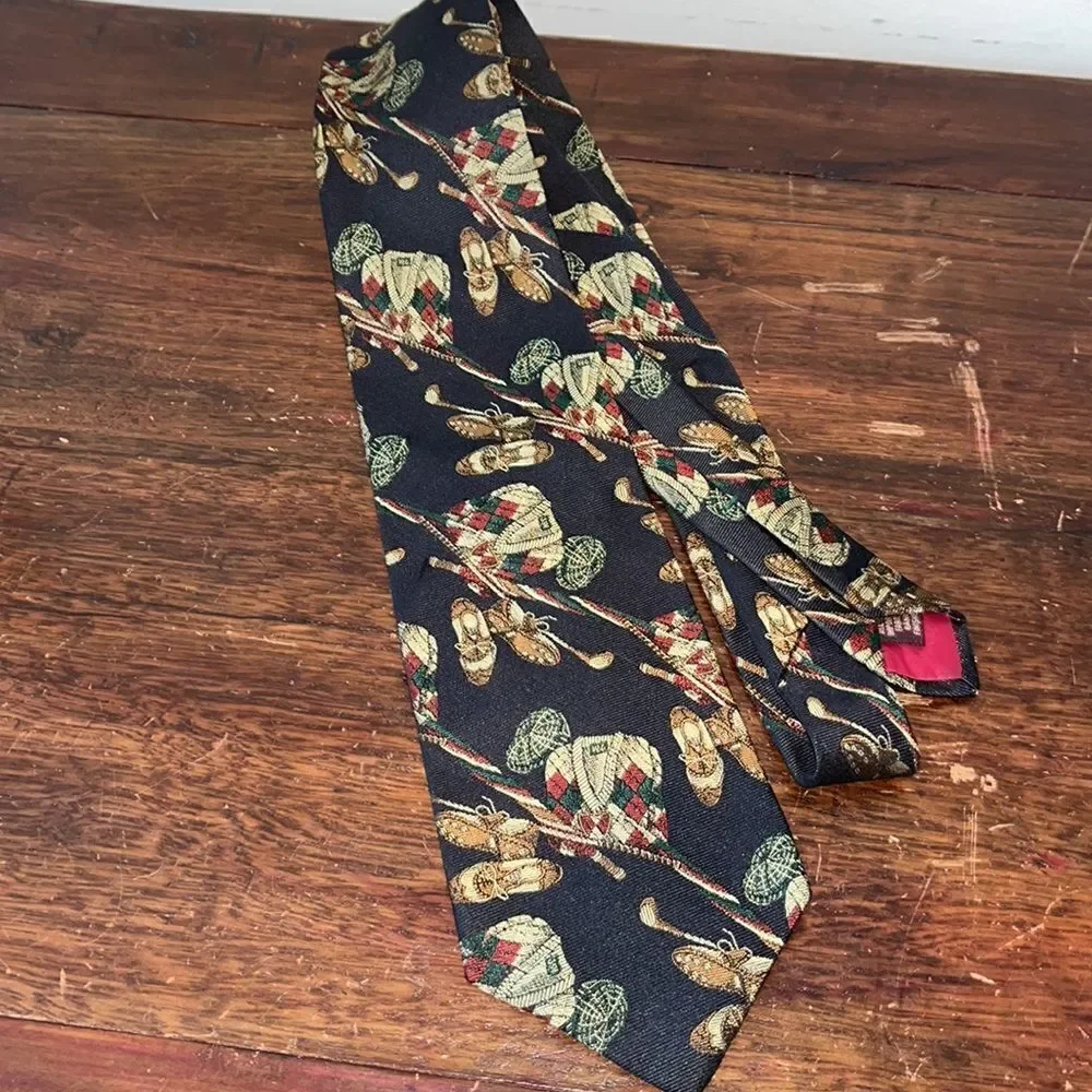 Vintage style old school men’s Golf Print hand sewn 100%  silk neck tie